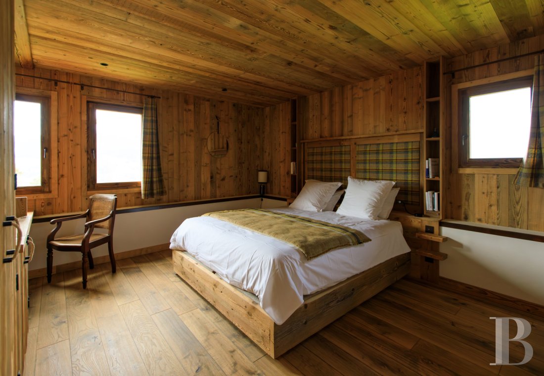 A 19th-century farmhouse preserved in its original state and completely renovated at the foot of Mont d'Arbois, in Megève - photo  n°28